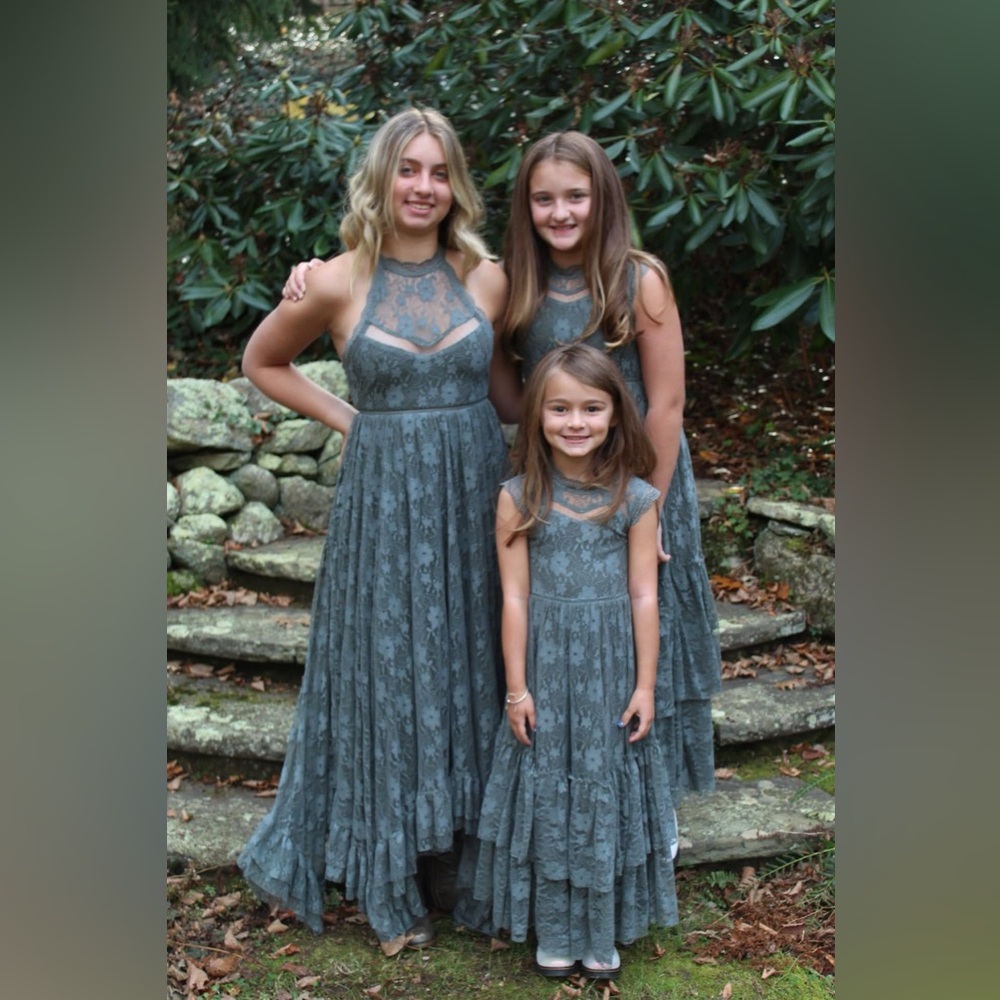 Joyfolie Lace women’s Dress in Agave Green